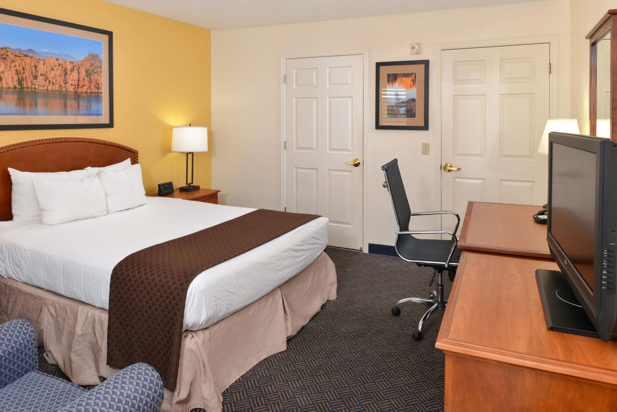 Surestay Plus Hotel By Best Western Tempe University Extérieur photo