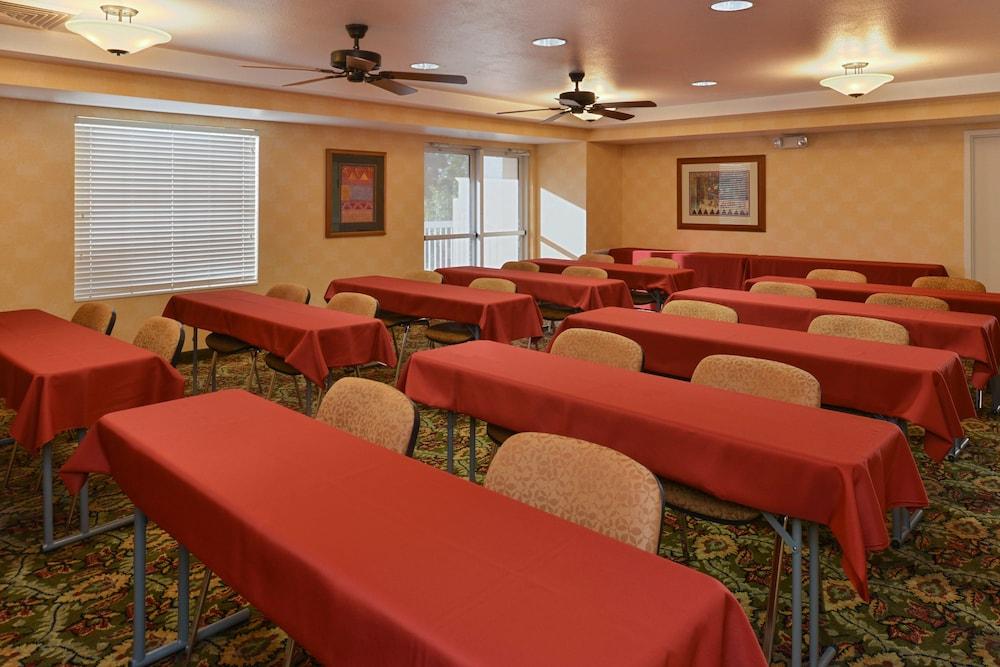 Surestay Plus Hotel By Best Western Tempe University Extérieur photo