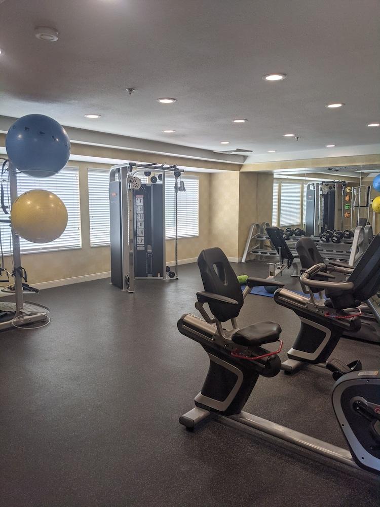 Surestay Plus Hotel By Best Western Tempe University Extérieur photo
