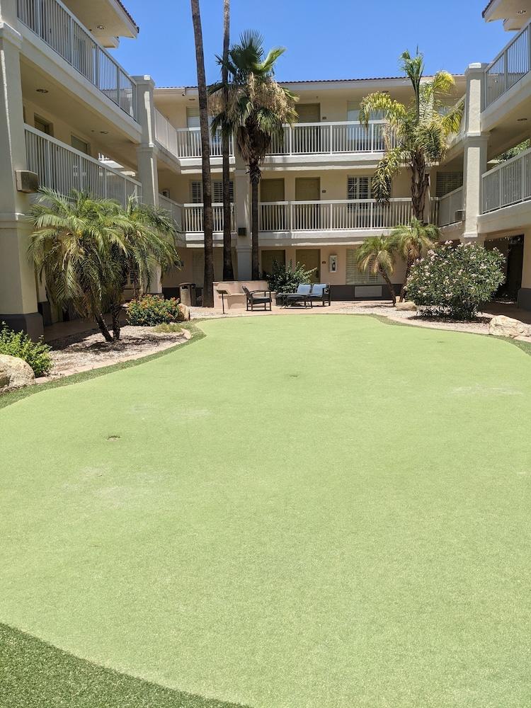 Surestay Plus Hotel By Best Western Tempe University Extérieur photo
