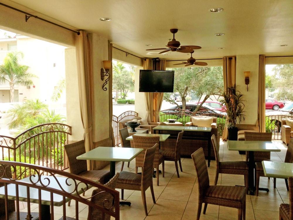 Surestay Plus Hotel By Best Western Tempe University Extérieur photo