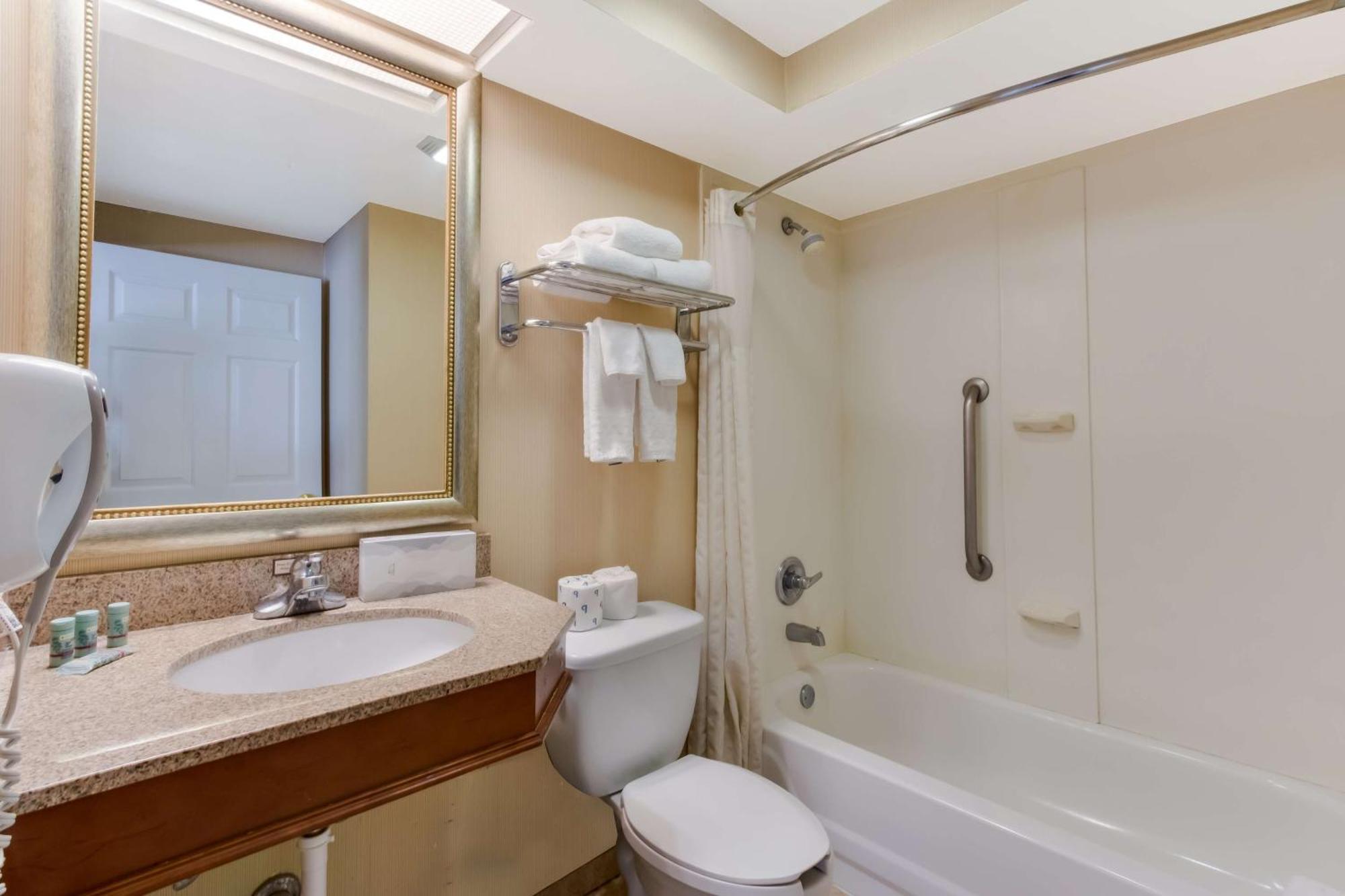 Surestay Plus Hotel By Best Western Tempe University Extérieur photo